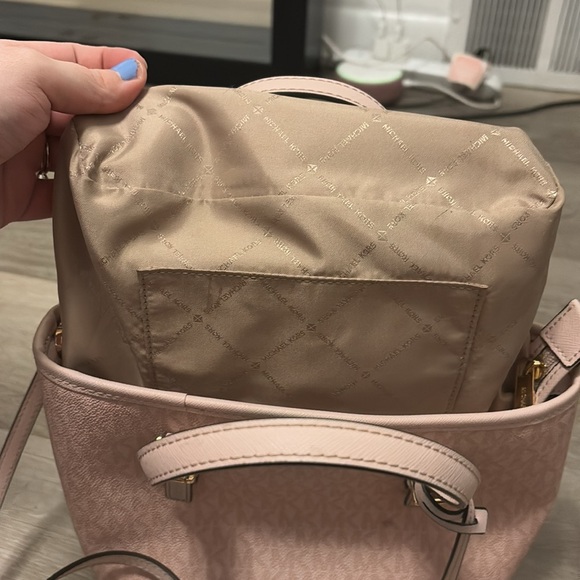 Michael Kors Pink Mini Bag and Fuzzy Pink Bag Charm - Picture 6 of 16